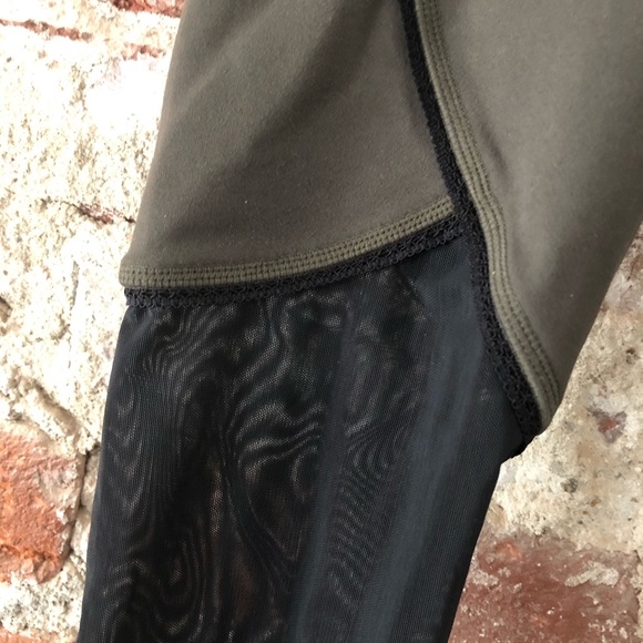 Fabletics full-length leggings - Picture 5 of 5